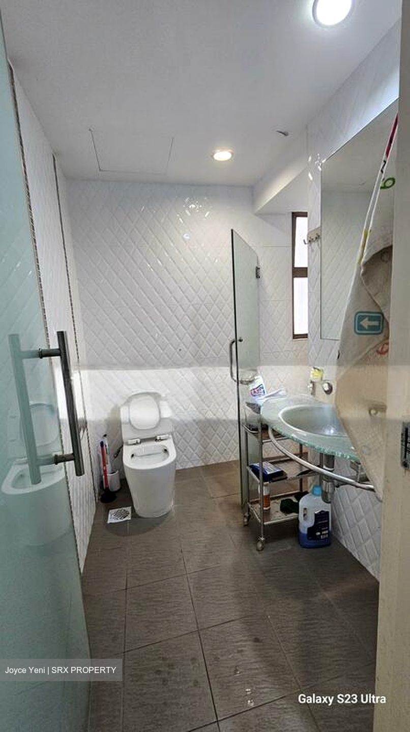 Parkview Apartments (D23), Apartment #502313771